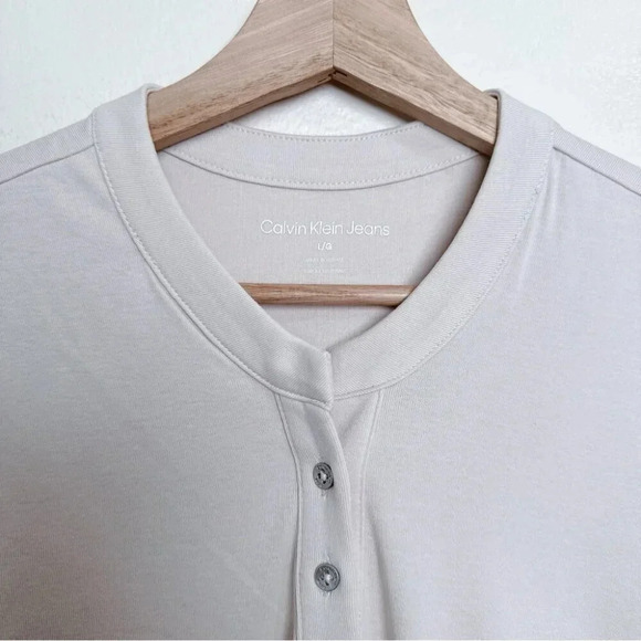 Calvin  Klein Jeans Womens Large Jersey Buton Neck Beige Shirt - Picture 9 of 13
